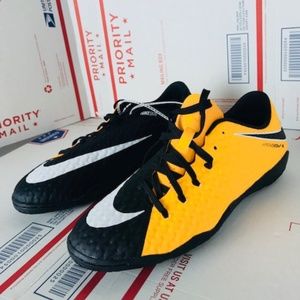 Nike Mens Hypervenomx Phelon III 852563-801 Sz 7.5